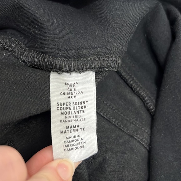 H & M maternity black distressed like skinny stretchy jeans - Picture 5 of 7